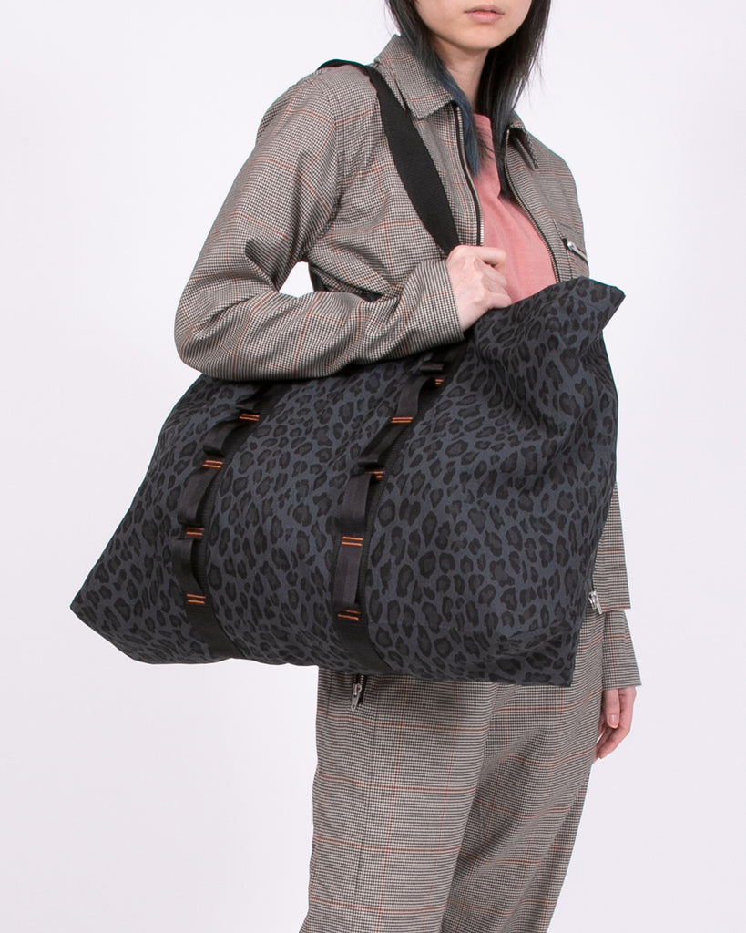 Climbing Tote - Cheetah